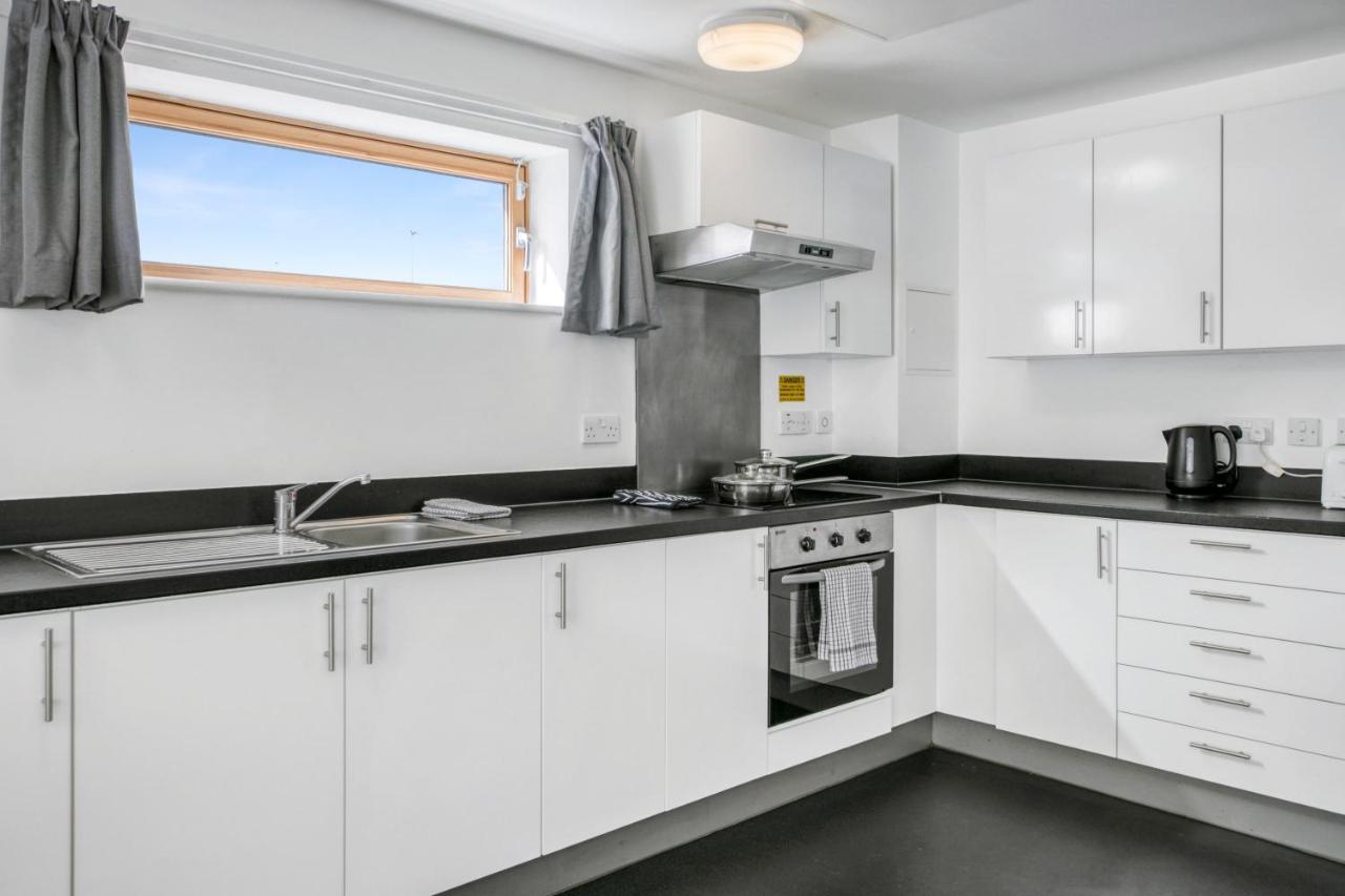 Bright & Central Room In Luton, Sleeps 2 루턴 외부 사진