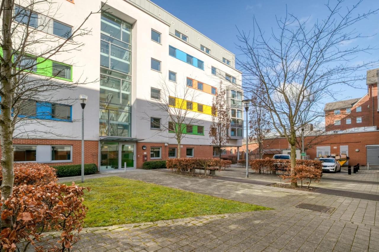 Bright & Central Room In Luton, Sleeps 2 루턴 외부 사진