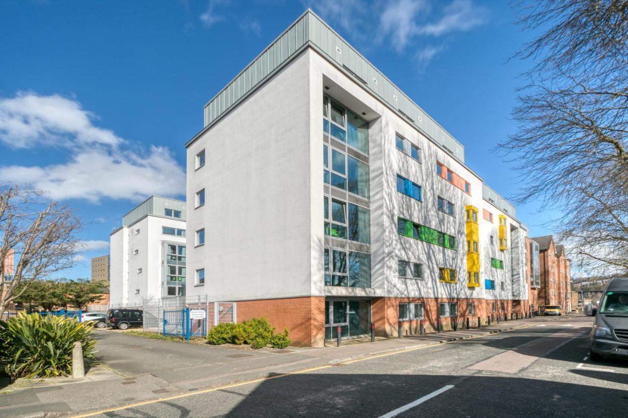 Bright & Central Room In Luton, Sleeps 2 루턴 외부 사진